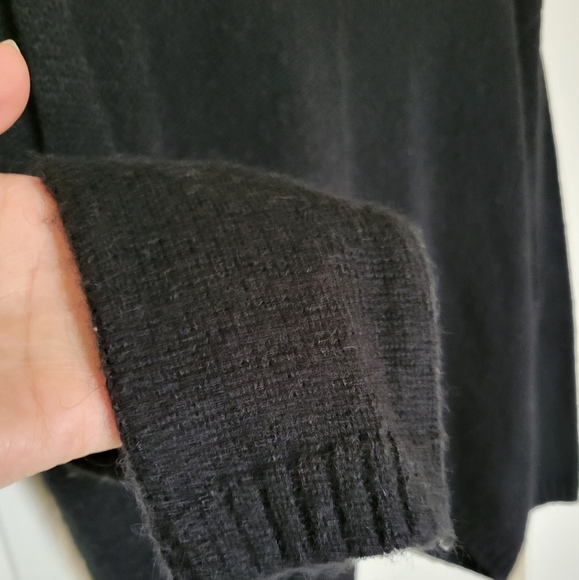 Express black sweater - Picture 3 of 7